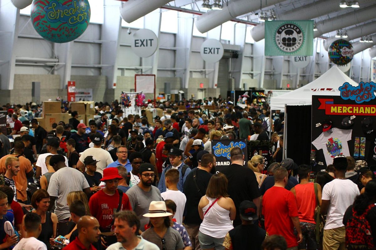 sneaker-con-X159819_TK1_169.jpg